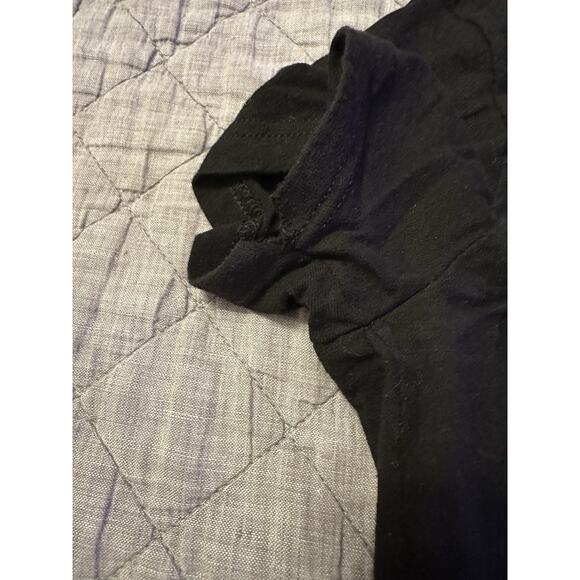 Hot Topic Gothic Cross Wing Skull Rhinestone Tee Small Black Emo Alt Rock Y2K - Picture 6 of 9